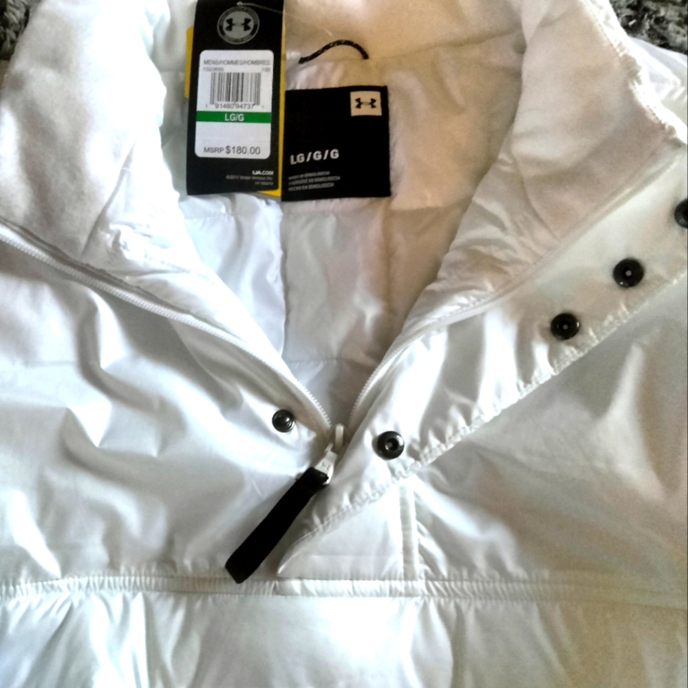 Under Armour "Uni"  Reactor jacket size LG NWT pullover zipper front